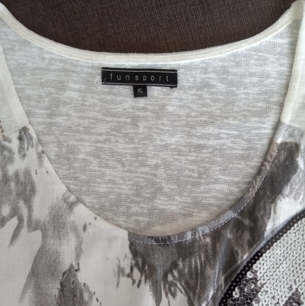 Butterfly Sequin Sleeveless Tunic Top XL - Picture 6 of 6